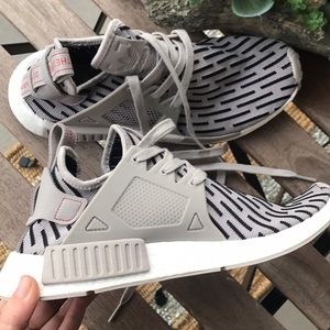 Adidas NMD's primeknit xr1